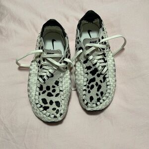 Nike Air Footscape Woven size 6